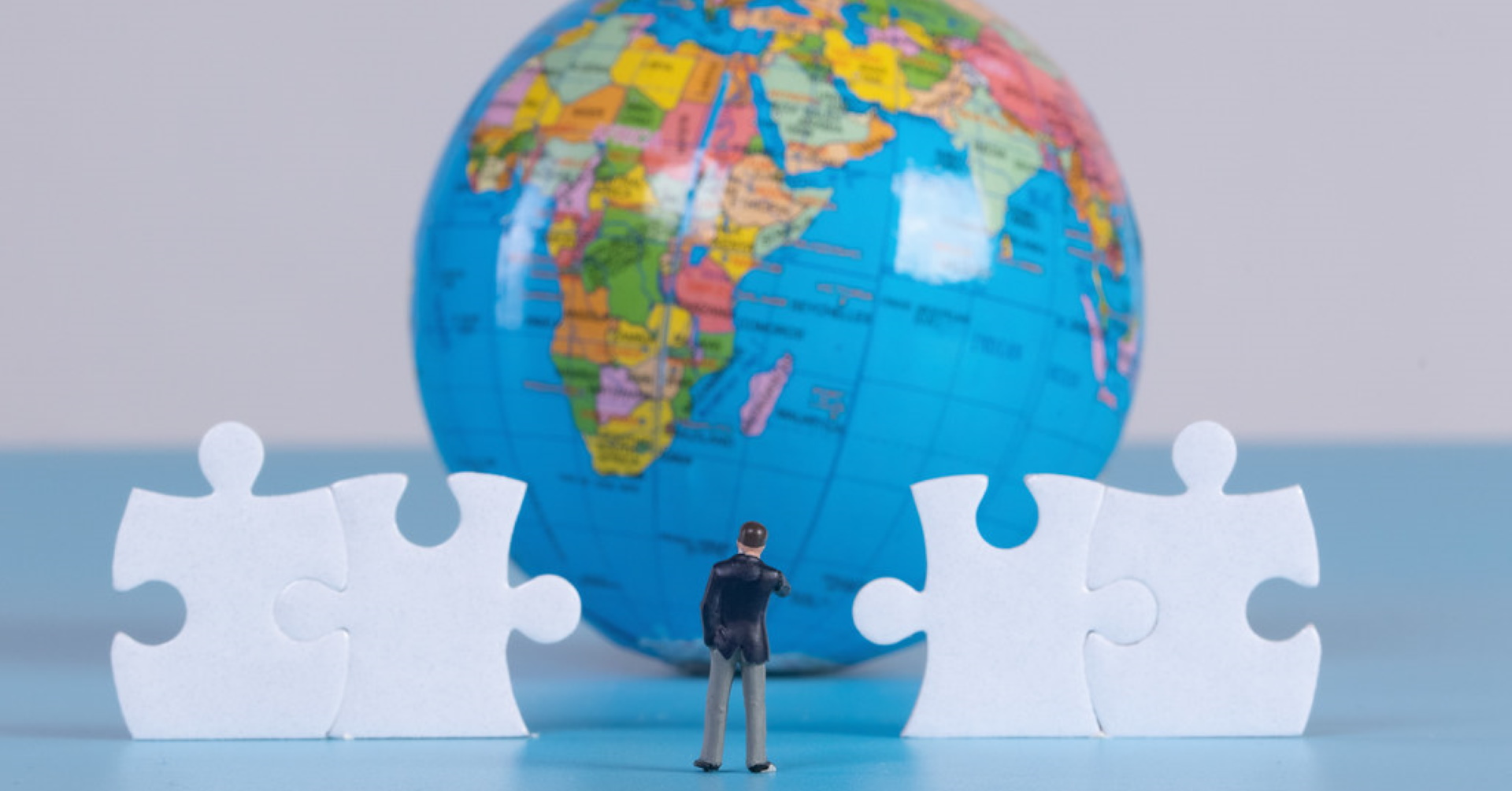 5 MAJOR POLITICAL ISSUES visual data 2